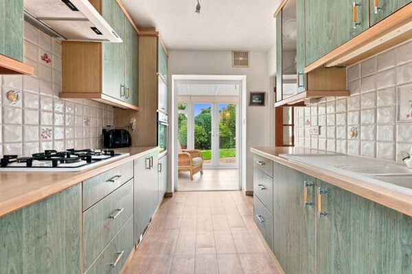Blackacre, Burton Joyce, Nottingham, NG14 5BS