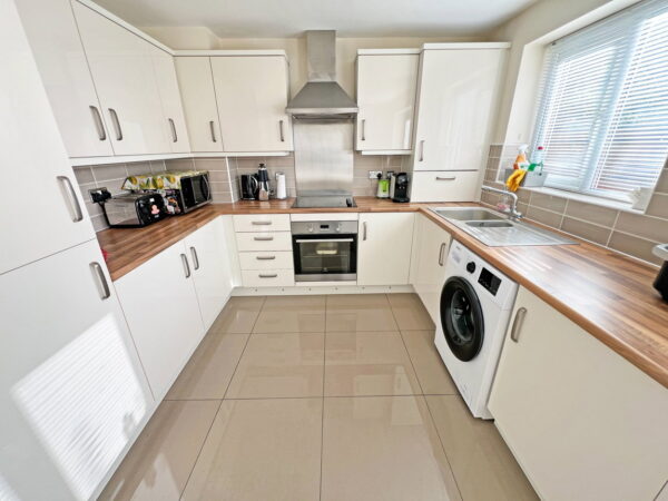 Wye Close, Leicester, Leicestershire, LE4 9AZ