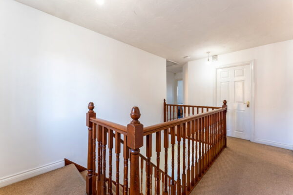 Calvert Close, Wellingborough, NN8 4HA