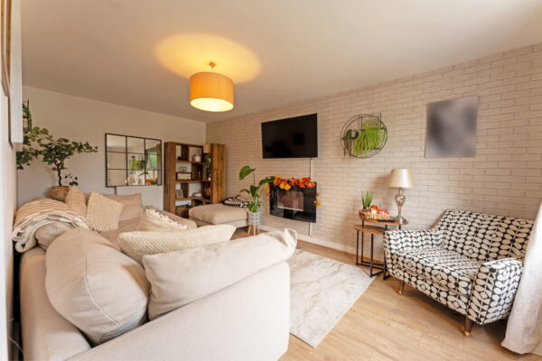 Burton Way, Fleckney, Leicester, Leicestershire, LE8 8DW