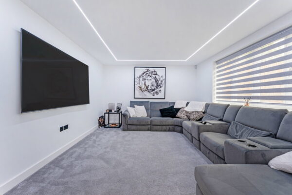 Manor Close, Harpole, Northampton, Northamptonshire, NN7 4BY