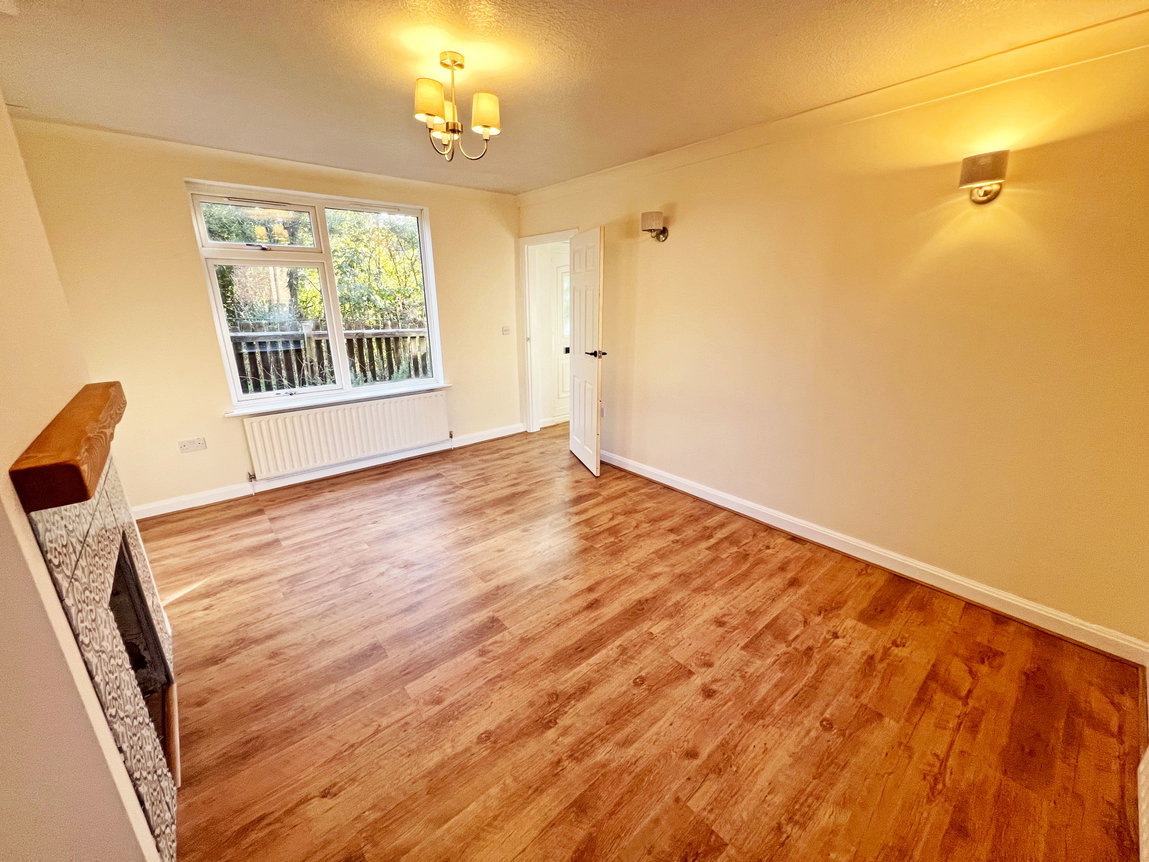Saffron Lane, Leicester, Leicestershire, LE2 7NA