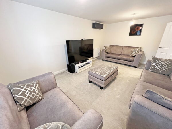 Glenmore Road, Lubbesthorpe, Leicestershire, LE19 4EQ