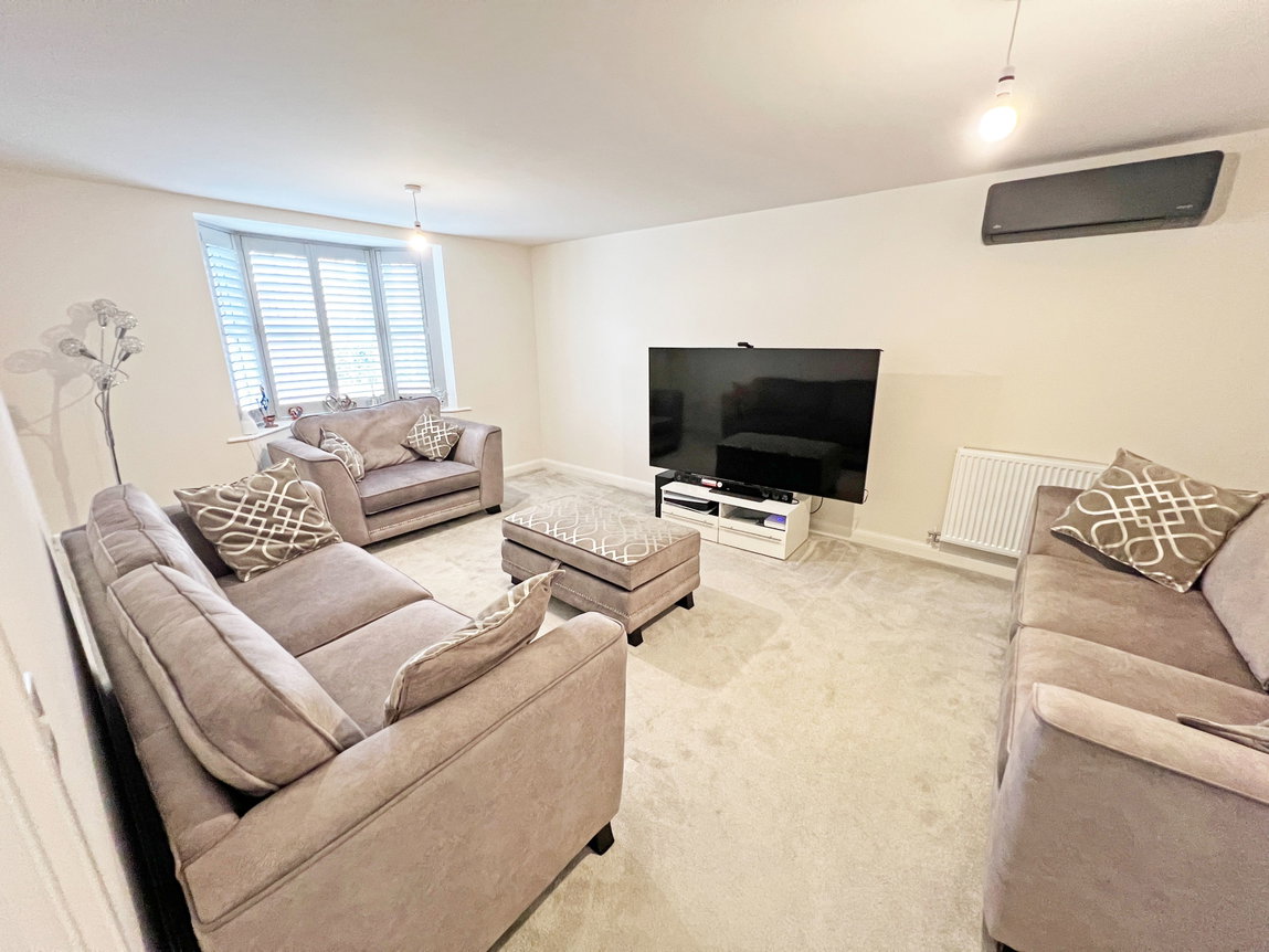 Glenmore Road, Lubbesthorpe, Leicestershire, LE19 4EQ