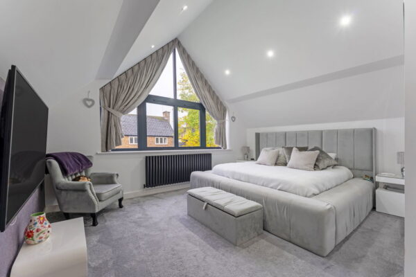Manor Close, Harpole, Northampton, Northamptonshire, NN7 4BY
