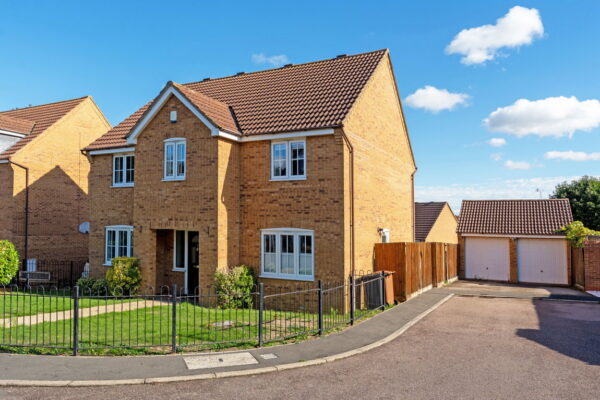 Calvert Close, Wellingborough, NN8 4HA