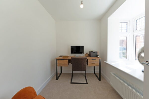 Blackbird Road, Fleckney, Leicestershire, LE8 8EU