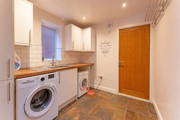 Edward Road, Fleckney, Leicester, Leicestershire, LE8 8AD