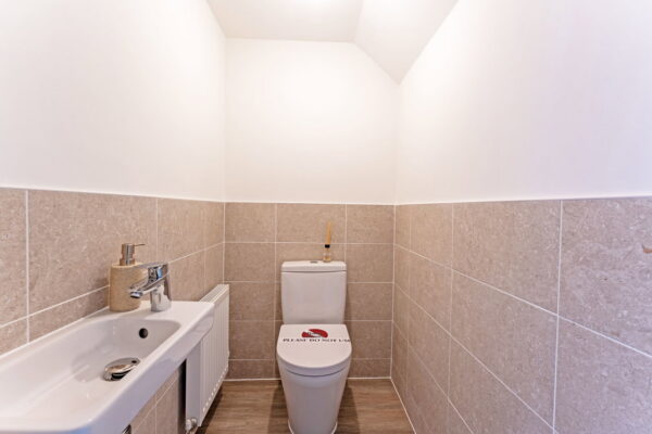 Barn Owl Close, Brookfields Development, Fleckney, Leicestershire, LE8 8FA