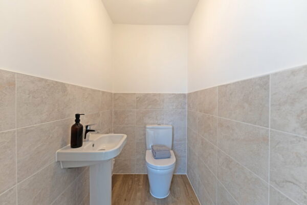 Blackbird Road, Fleckney, Leicestershire, LE8 8EU